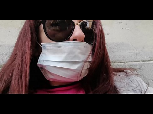 ❤️ Nicoletta报复她的邻居，在他的车库里撒尿（特别Covid19意大利检疫局） ❤❌ Porn video ❌️